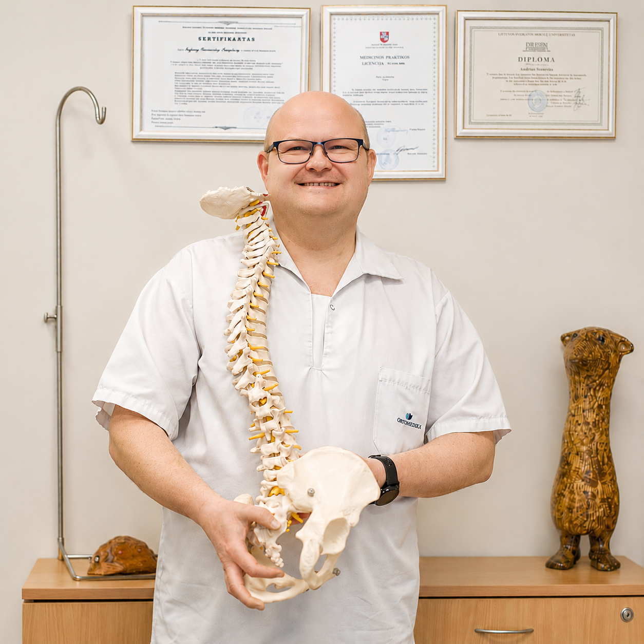 Gyd.-Andrius-Stasiulis-osteopatas-ostemeda